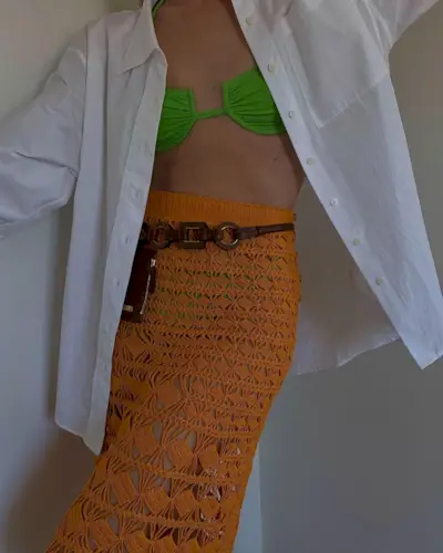 what-to-wear-90-degree-weather-257881-1624361100552-main