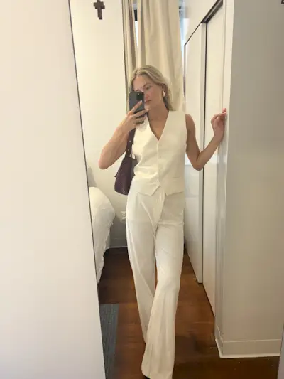 how-to-style-white-pants-307768-1686607518167-image