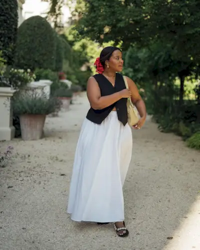 summer-outfit-ideas-123459-1682415726880-main