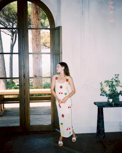 Zoey Deutch wearing Hermès Oran sandals