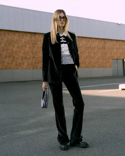 french-fashion-essentials-291951-1697042143971-main