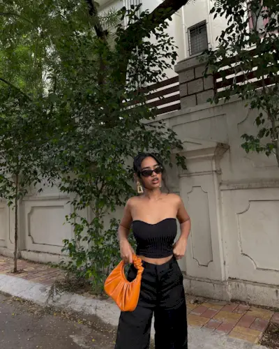 casual-going-out-outfits-295016-1656418328467-main