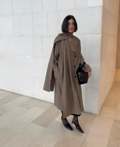 An image of @iliridakrasniqi carrying one of the most popular designer handbags.