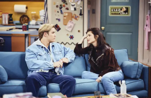 kelly-kapowski-outfits-261202-1529687438315-main