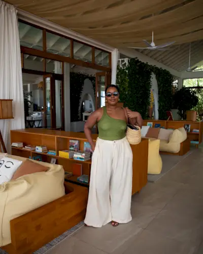 quiet-luxury-summer-capsule-307752-1686590688371-image