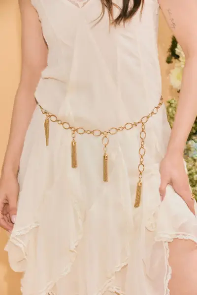 Fringe Box Chain Tassel Belt