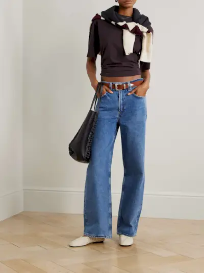 Low Curve Mid-Rise Wide-Leg Jeans