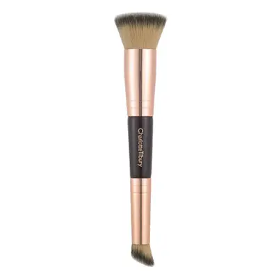 Charlotte Tilbury + Hollywood Complexion Brush