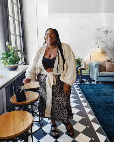 how-to-wear-leopard-print-202339-1627385211611-main