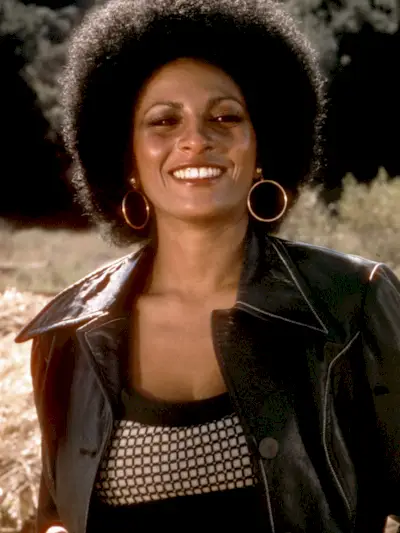 classic-movie-outfits-291099-1610619880912-image