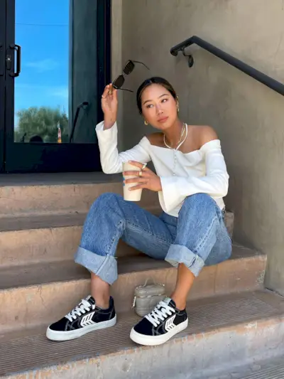 what-to-wear-to-a-house-party-239884-1623726448770-image