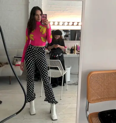 pink-sweater-outfits-264839-1573867117897-image