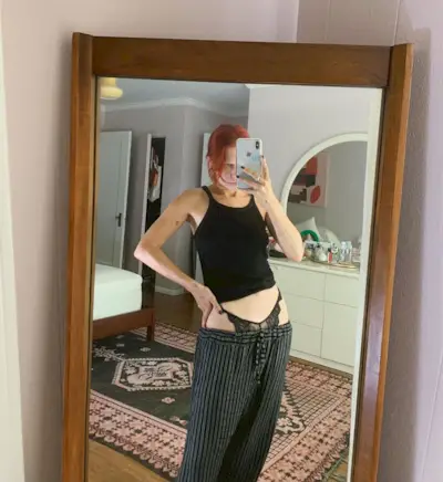 whale-tail-thong-trend-284817-1578798642484-main