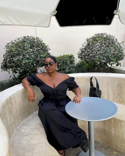 black-dress-with-sandals-307871-1687202319609-image