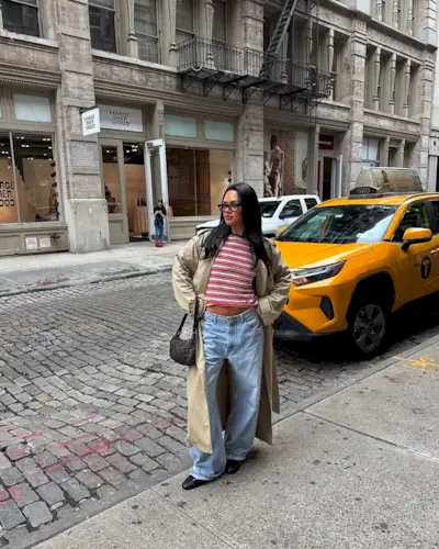 woman wearing fall loafer outfit idea 2025