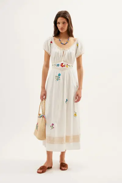 Alani - Ombre Floral Embroidery Ivory