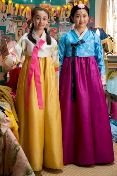 to-all-the-boys-outfits-286223-1584631969551-main