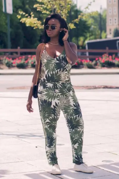 what-to-wear-to-the-zoo-260302-1528778609784-image