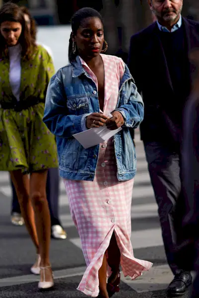 off-the-shoulder-jean-jackets-256321-1525124745500-image