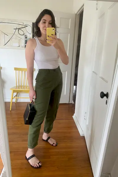 jennifer-aniston-nineties-outfits-280038-1558490000299-image