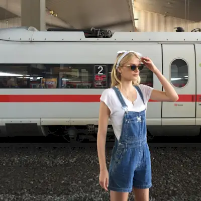 average-model-height-227928-1589484544907-main