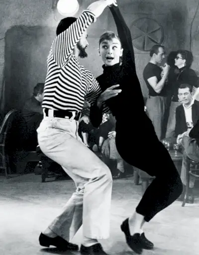 audrey-hepburn-style-get-her-look-2014-128959-1512568854175-image