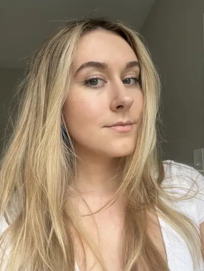 natural-looking-foundation-298717-1647915375454-main