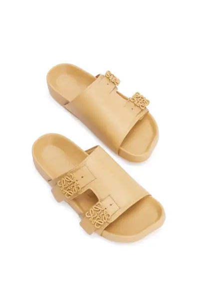 Ease Slide in Goatskin