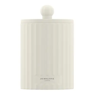 Jo Malone London + Wild Berry & Bramble Townhouse Candle