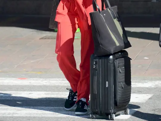 fabrics-that-dont-wrinkle-2014-86122-1519267060371-main