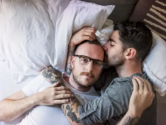 introvert-extrovert-relationships-285611-1582091456927-main