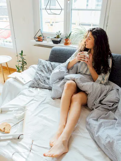 introvert-extrovert-relationships-285611-1582089453095-main